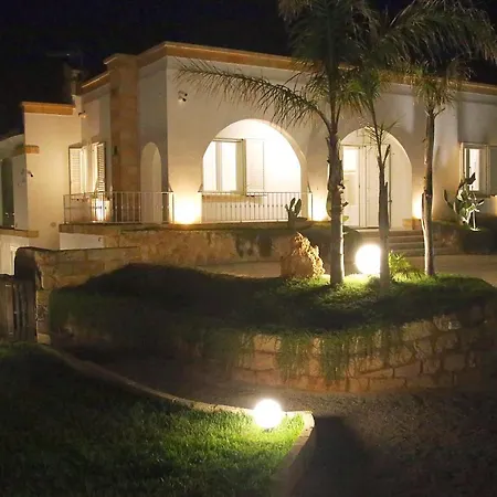 Liquattruvienti Villa Santa Maria di Leuca
